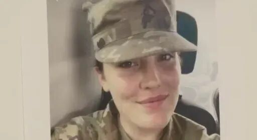 特朗普官宣永久封杀移民！绿卡重审、移民驱逐！加拿大又要接盘？