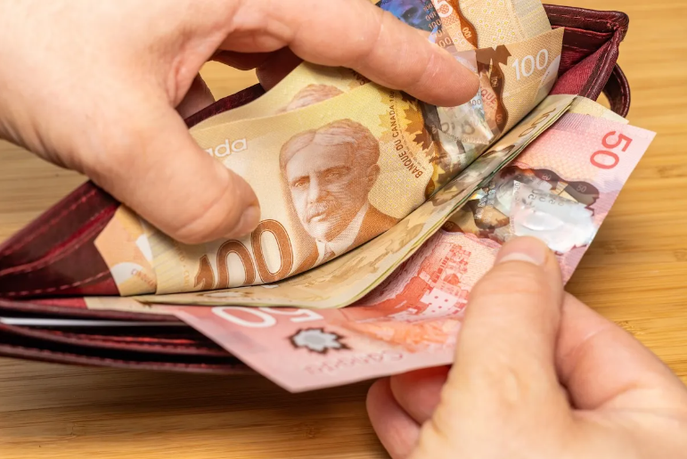 加拿大各省薪资水平曝光！北部地区领先，卑诗增长倒数！