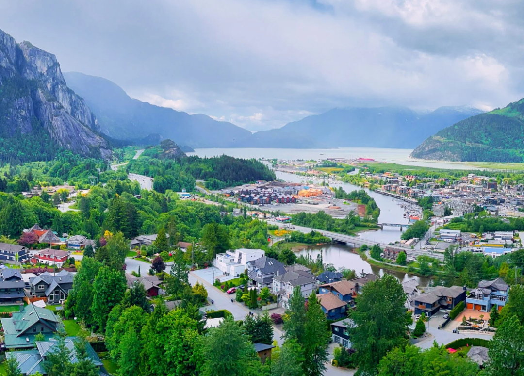 卑诗省房价普降，但这些小镇房价为何逆势上涨？